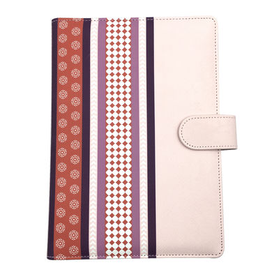 B5 PU Kulit Bisnis Pink Hardcover Notebook 4C Gesper Penutupan Dengan Dudukan Telepon Notepad