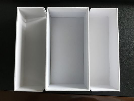Hardcover Hard Gift Box CMYK White Paper Packing 1C 4C Matte Lamination