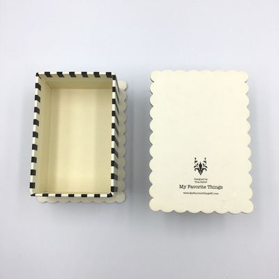 Kotak Hadiah Karton Kosmetik Dengan Tutup Kemasan ODM Kertas Daur Ulang Bawah